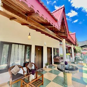 King Room Mountain View